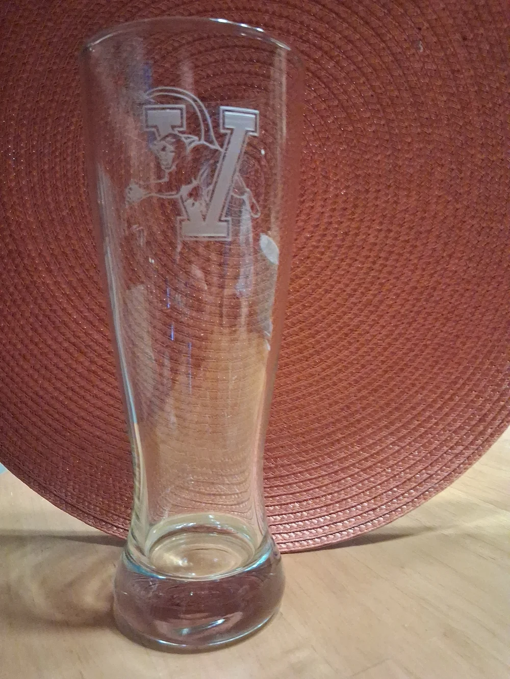 University Of Virginia 20 Ounce Pilsner Glass With White Etching Logo